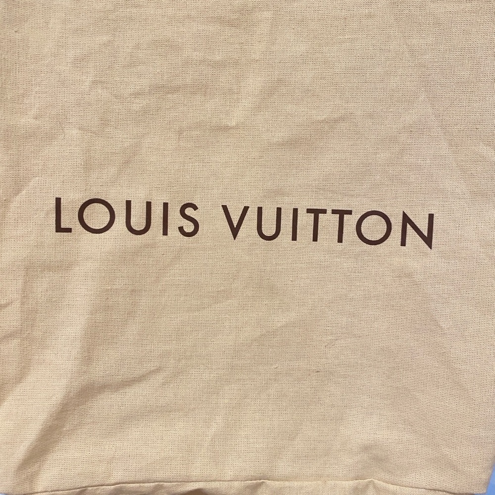 Louis Vuitton, Tory Burch duster bags - Picture 3 of 11